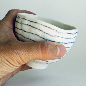 Petit bol en porcelaine – Motif rayures horizontales