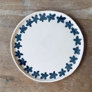 Assiette à dessert – Motif couronne d’étoiles couleur pétrole